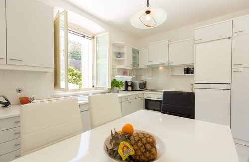 Pile Cottage | Hedera Estate, House Hedera V
