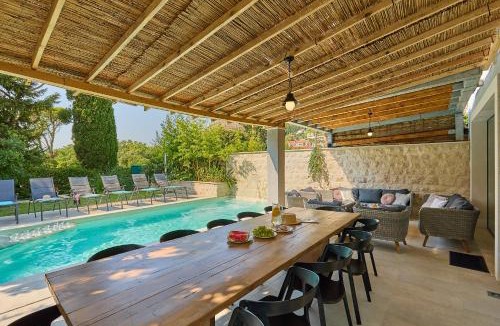 Pile Villa | Hedera Estate, Villa Hedera