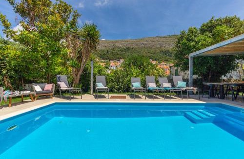 Pile Villa | Hedera Estate, Villa Hedera II