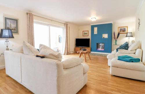 Barrowby House | Hedgefield House