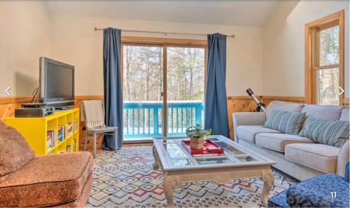 Campton Ski Chalet | Hedgehog Hill