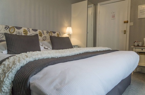 Leamington Spa Bed & Breakfast | Hedley Villa Guest House