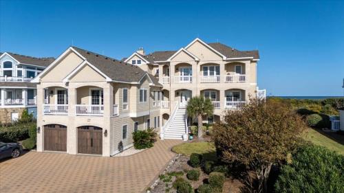 Pine Island House | Heels in the Sand