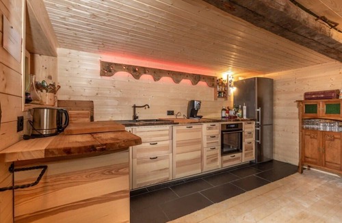 Rossiniere Apartment | Heidi Chalet Alps - Unique Experience - Authentic Part