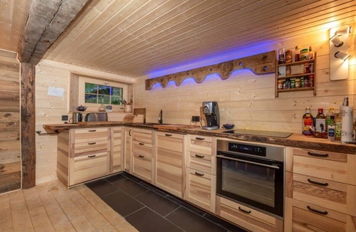 Rossiniere Apartment | Heidi Chalet Alps - Unique Experience - Authentic Part