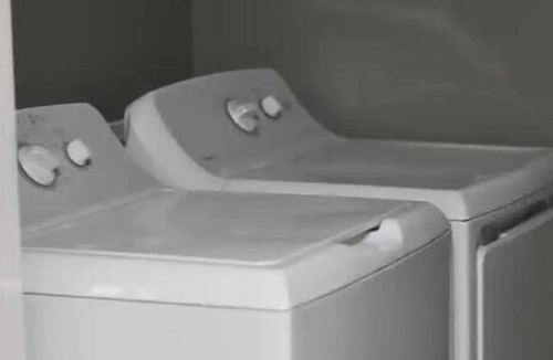 Blytheville House | Heidi’s Hide-Out LLC Airbnb