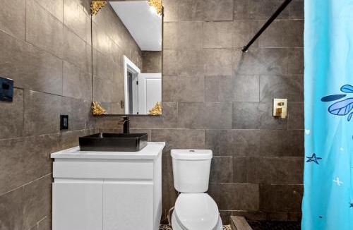 Houston Heights House | Heights Charm Cozy & Group Stay - Sleeps10