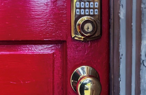 Salem House | Heights House - 93 Walkscore~Halloween~Grill