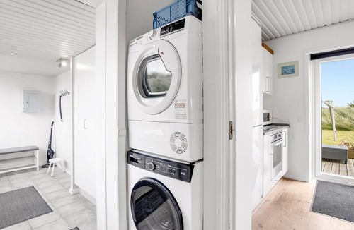 Houvig Strand House | "Hejdi" - 650m from the sea by Interhome