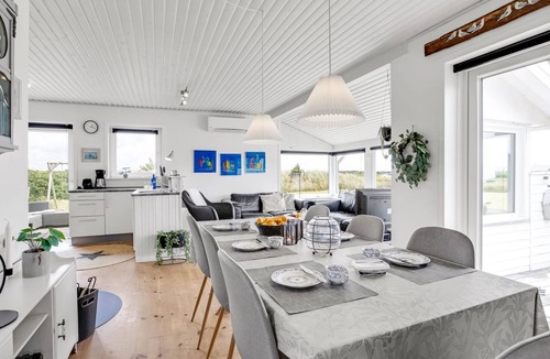 Houvig Strand House | "Hejdi" - 650m from the sea by Interhome