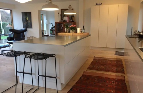 Vejlby Risskov House | Hel Villa ved Strand og by