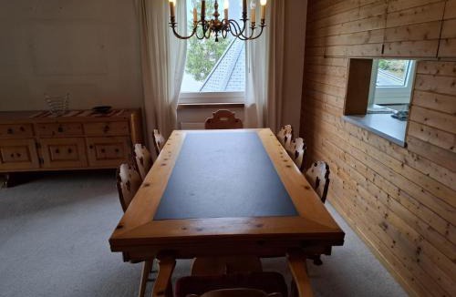 Davos-Platz Apartment | Helle 2 Schlafzimmer Wohnung in Davos - grosszügig, zentral und ruhig gelegen