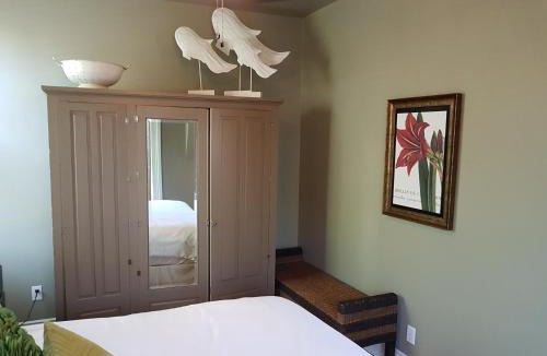 Ruthven Bed & Breakfast | Hellemsfield Inn & bed and breakfast