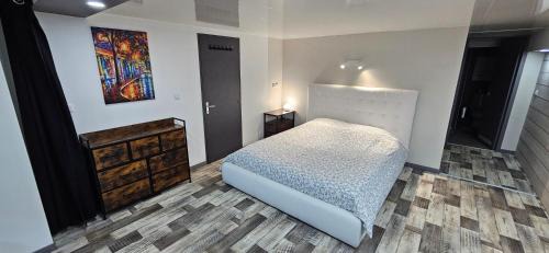 Paroisse Saint-Augustin-de-Chaux Apartment | hello dole