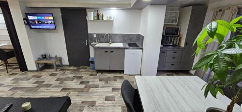 Paroisse Saint-Augustin-de-Chaux Apartment | hello dole