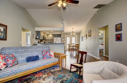 Star House | Hello Dolly! Star, ID near river and wineries!