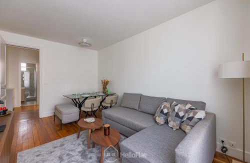 Saint-Mande Apartment | Hello Flat - Bright & Elegant 6 guests near Paris