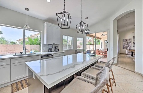 Arabian Views House | Hello Sunshine! Private Heated Pool Included!
