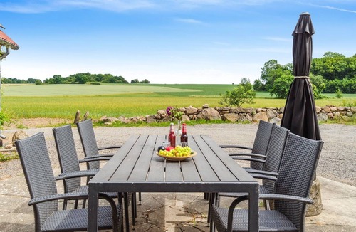 Østermarie House | "Helmer" - 3km from the sea by Interhome