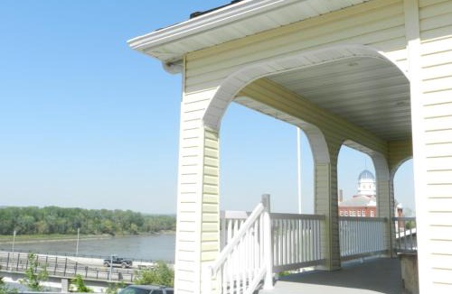 Hermann House | Helming Guest House