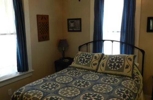 Hermann House | Helming Guest House