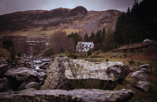 Glenridding Apartment | Helvellyn Room With View - Double or twin