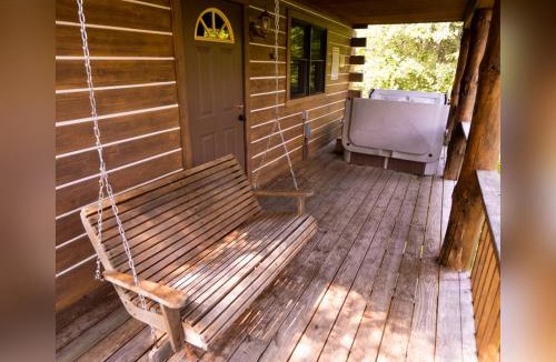 Logan House | Hemlock - by The Chalets
