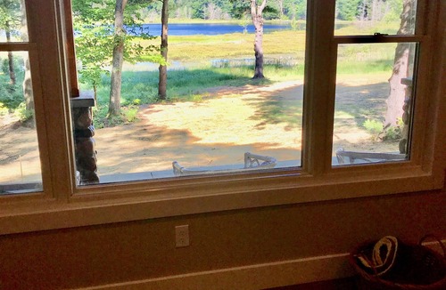 Traverse City House | Hemlock Cottage on beautiful Pikes Lake