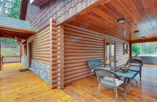 Cashes Valley Cabin | Hemlock Haven