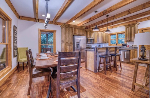 Cashes Valley Cabin | Hemlock Hideout - Game room, hot tub, creek access