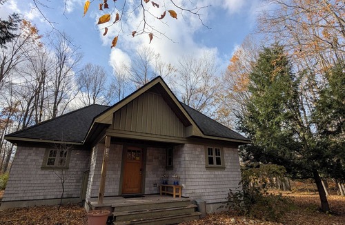 Harbor Springs House | Hemlock House in Harbor Springs Between Boyne Highlands & Nubs Nob