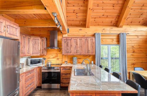 Mandeville Ski Chalet | Henö