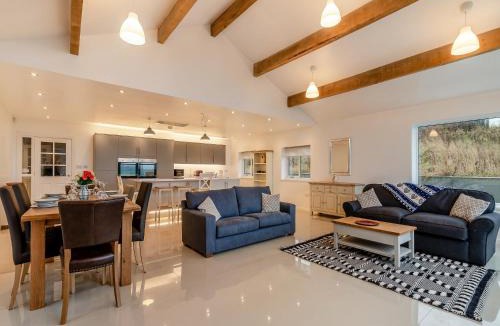 Haslingden House | Hen House View 2 - Uk41551