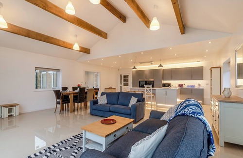 Haslingden Cottage | Hen House View 2 - UK41551