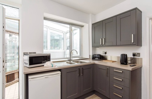 Gelligaer House | Hengoed House