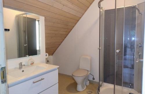 Henne Apartment | Henne Station, Midtiby B & B