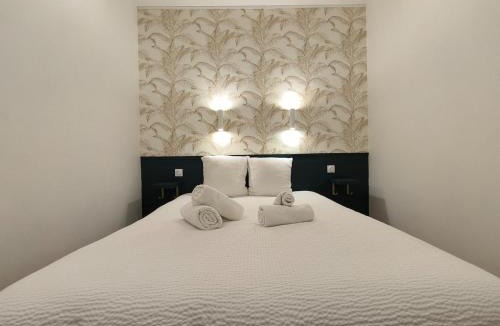 Centre Ville Apartment | Henri IV