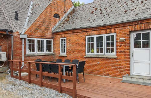 Ballum House | "Henrieke" - 10km from the sea by Interhome