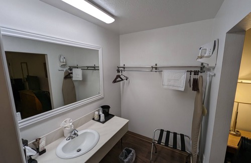 St. Anthony Hotel | Henry's Fork Inn