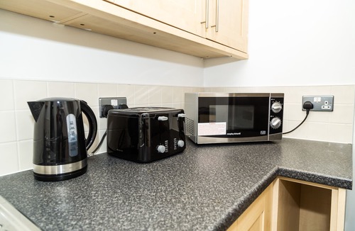 Chinatown Apartment | Henry Street - Apt 47