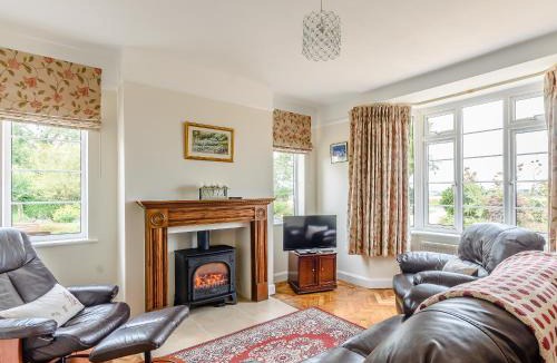 Old Somerby House | Henrys Retreat
