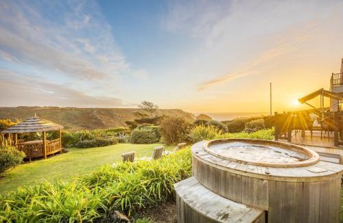 Mullion House | Henscath House