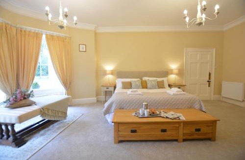 Beccles House | Henstead Hall