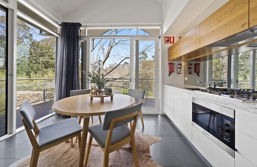 Hepburn Springs Hotel | Hepburn Spa Retreat