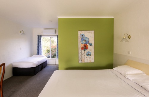 Hepburn Springs Hotel | Hepburn Springs Motor Inn