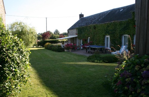Lignieres-Orgeres Bed & Breakfast | Herbages de Beauvais