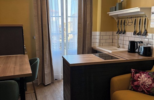 Clairac Apartment | Herbert George Apartment Hotel