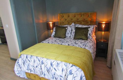 Clairac Apartment | Herbert George Appartement Hotel