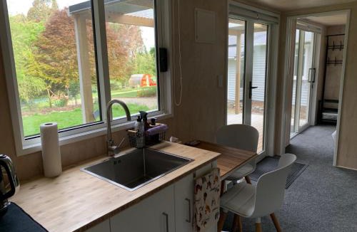 Herbert House | Herbert Hampden Cottage