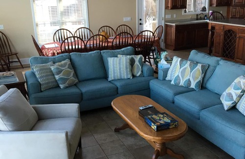 Town of Torrey House | Herbst's Hideaway on Seneca Lake